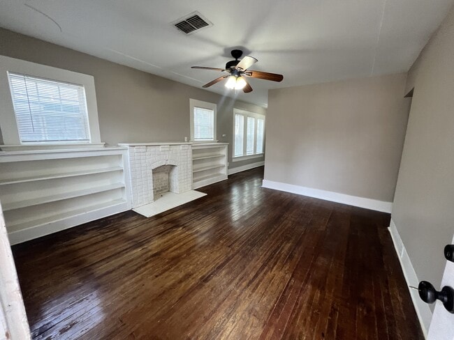 Photo - 916 N Austin St