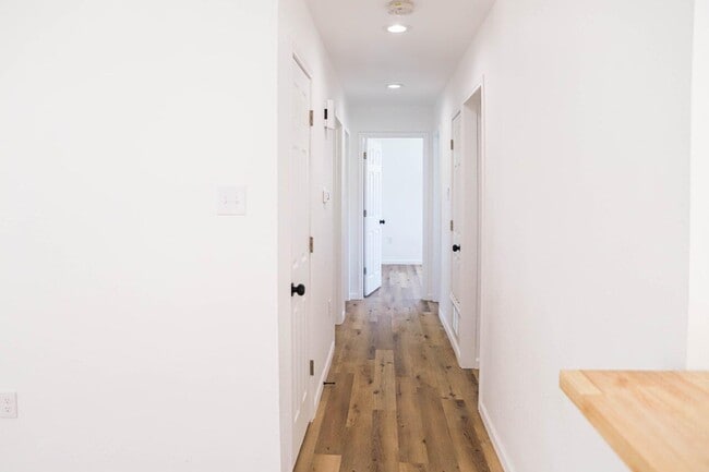 Photo - 3608 59th St