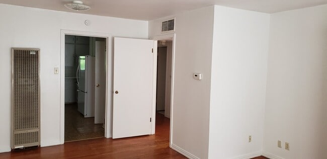 Photo - CUTE 2 bedroom, 1 bath home!!!