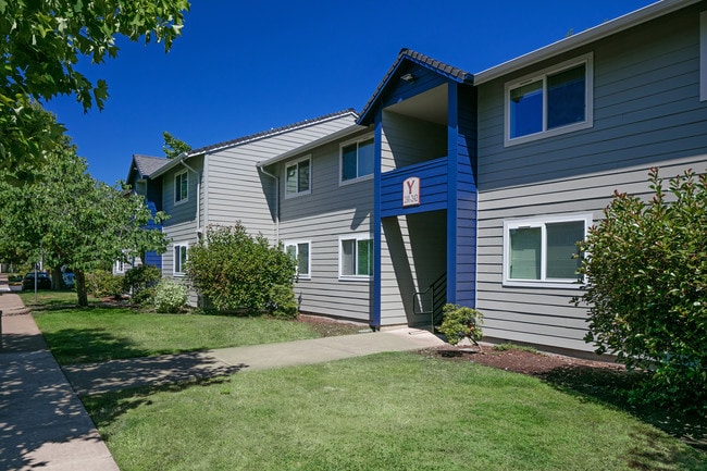 Parkside Apartments apartments — community photo