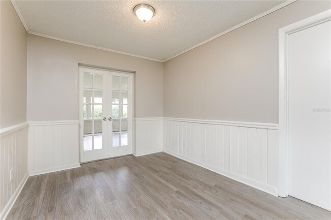 Photo - 200 Odham Dr