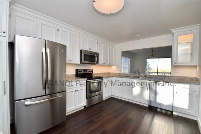 Photo - 920 Arlene Way