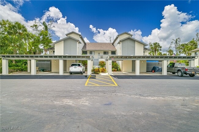 Building Photo - 17458 Blueberry Hill Dr Unit F Rental