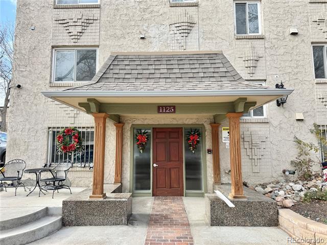 Building Photo - 1125 N Washington St Unit 301