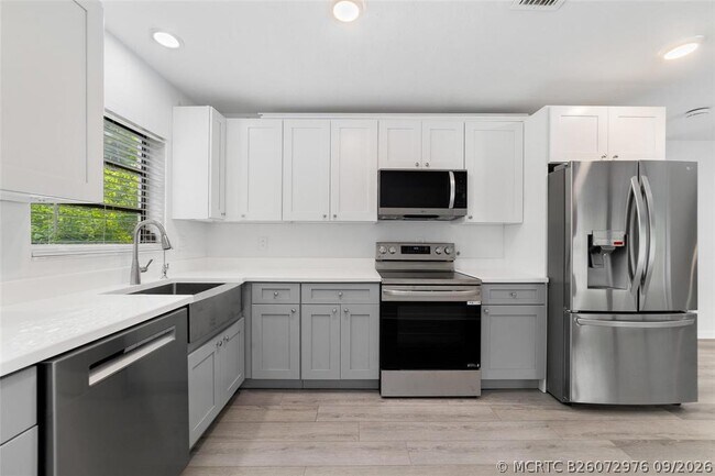 Photo - 1273 NE 37th St