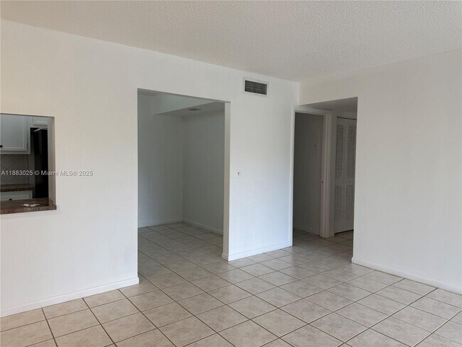 Photo - 1101 Green Pine Blvd Unit F1