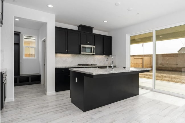 Photo - 2571 Chianti Wy