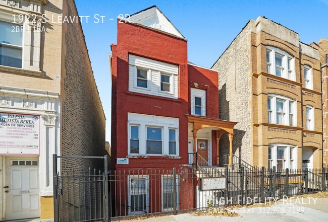 Photo - 1922 S Leavitt St Unit 2R