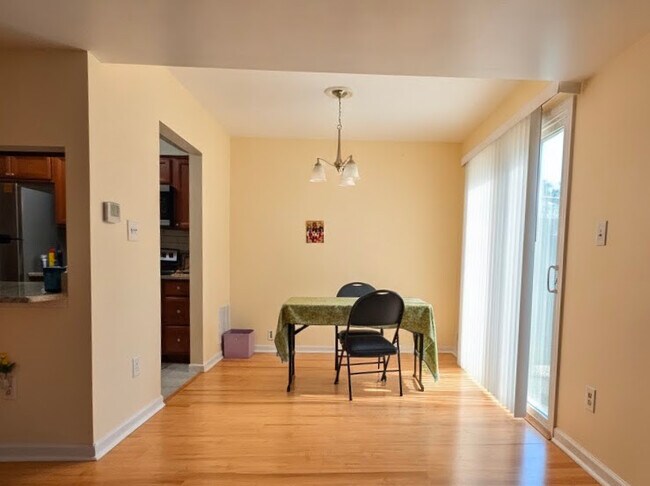 Photo - 34 Almond Dr