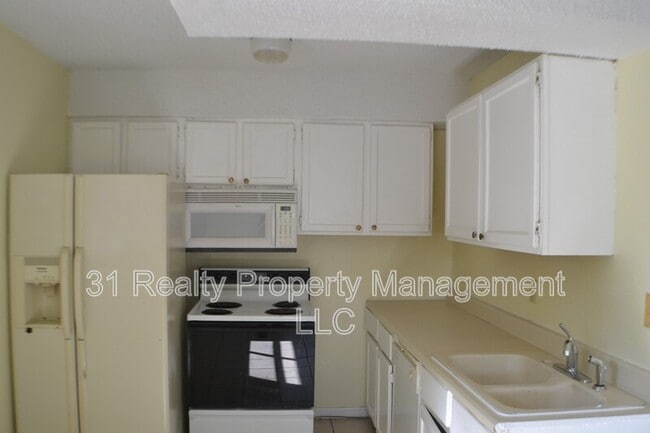 Photo - 706 Frisco Rd