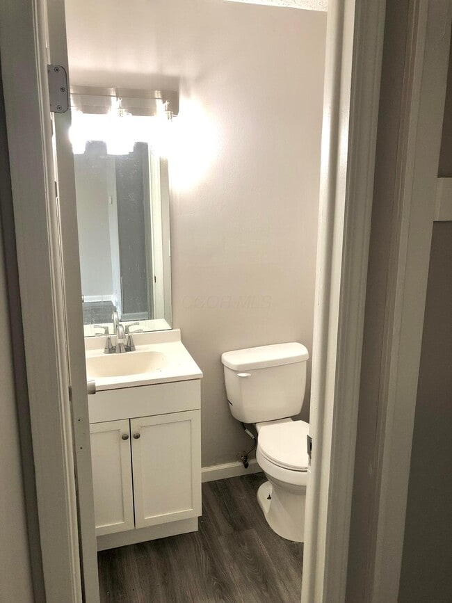 Photo - 5700 Crossing Ct Unit 4