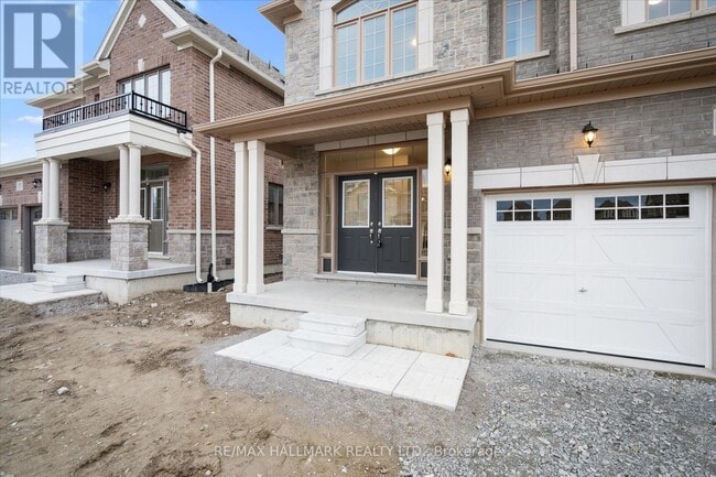 Photo - 15 Tamblyn Trl