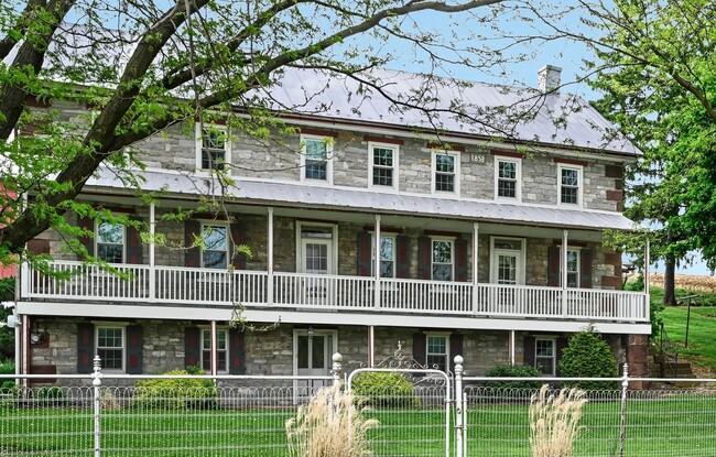Photo - 705 Schaeffer Rd