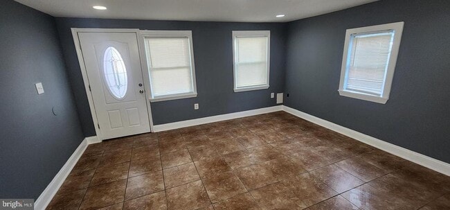 Building Photo - 7923 Baltimore St