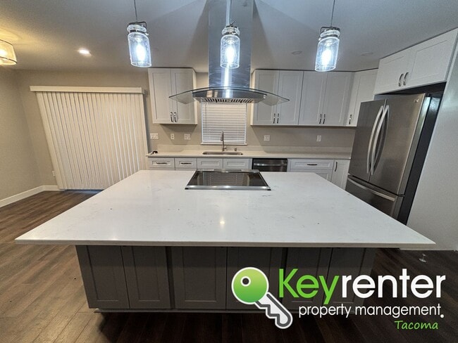 Photo - Newly Remodeled 3 Bedroom Home for Rent in Tacoma with Backyard and Garage!