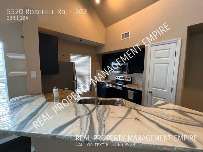 Photo - 5520 Rosehill Rd
