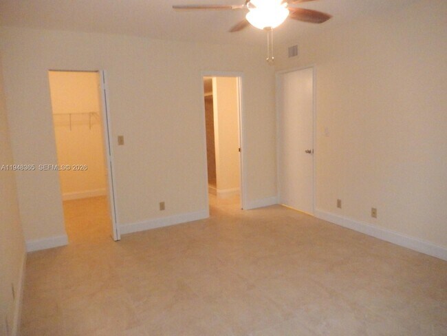 Photo - 151 NE 16th Ave