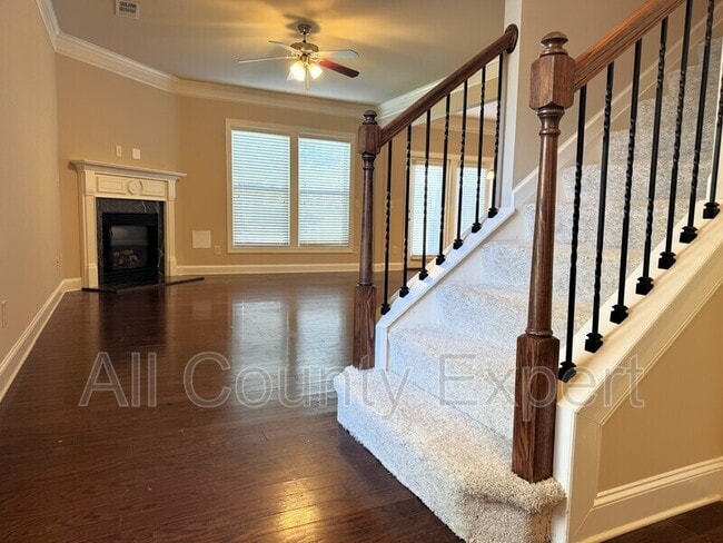 Photo - 1065 Township Cir