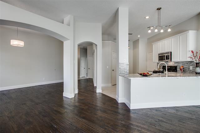 3708 Villanova Dr