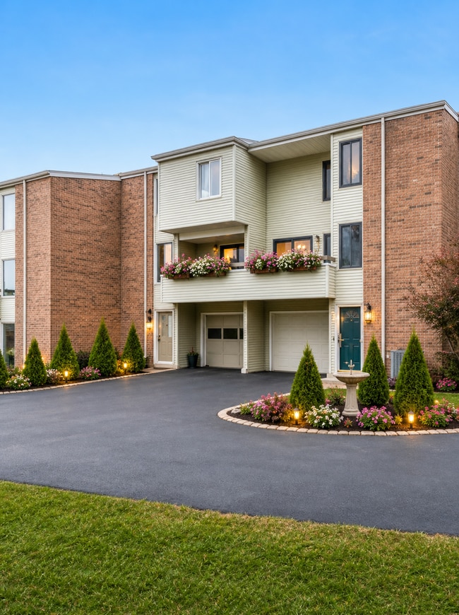 Photo - 6221 Acropolis Dr SE Unit Forest Hills Condominiums