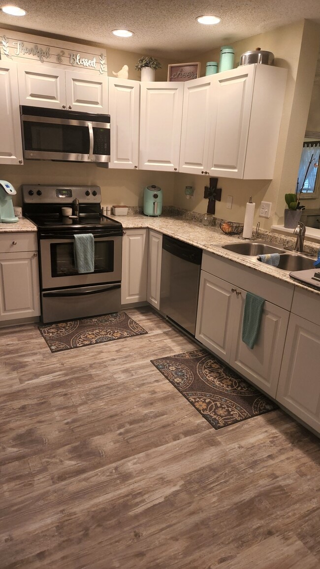 Photo - 2106 Clover Hill Rd