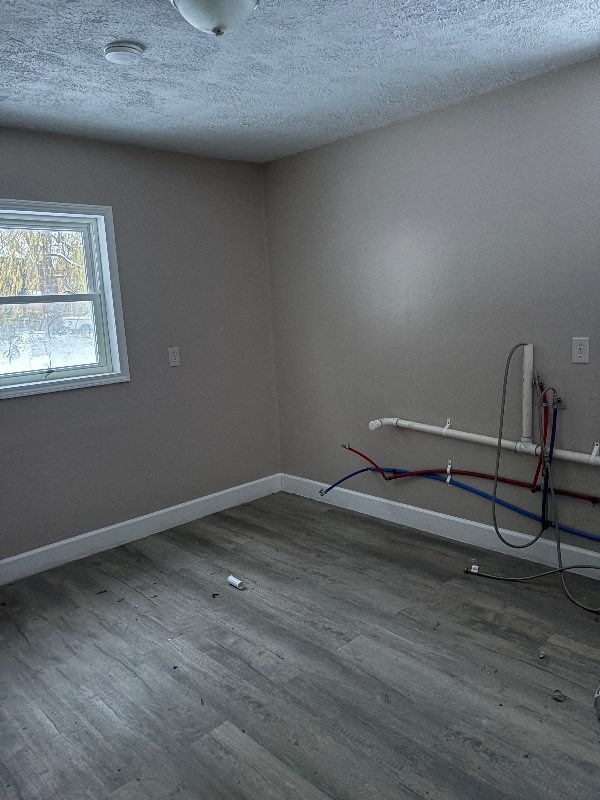 Photo - 2335 Maple Ave