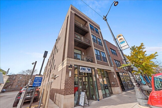 Photo - 3120 N Broadway St Unidad 305 Rental