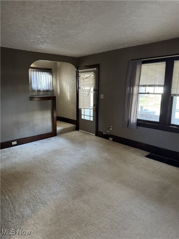 Photo - 100 Victor Ave