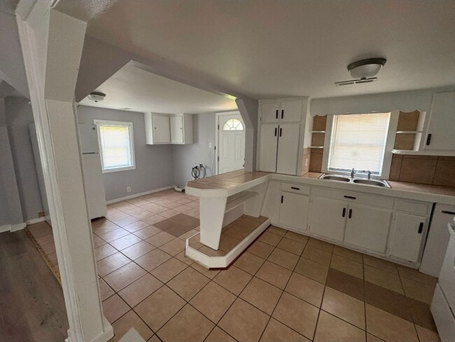 Photo - 3 Bedroom, 1 Bath Home