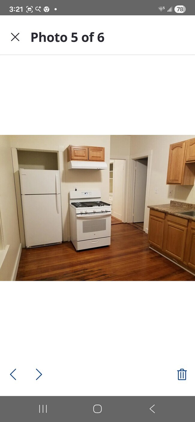 Photo - 18 Rockingham St Unidad 3