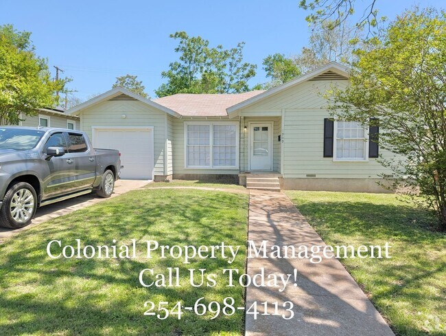 Building Photo - 2 Bed/ 1 Bath Rental