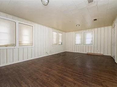 Photo - 141 Rosewood Dr