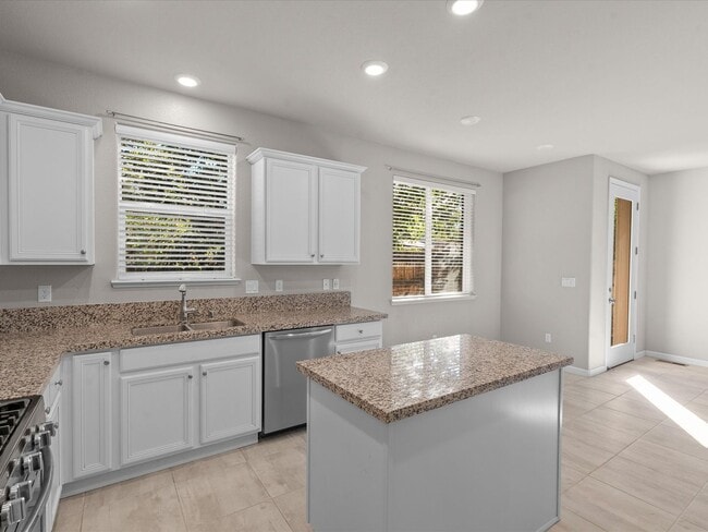 Photo - Move in Ready in the Heart of Reno