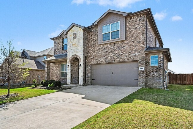 Photo - 613 Dunster Ln