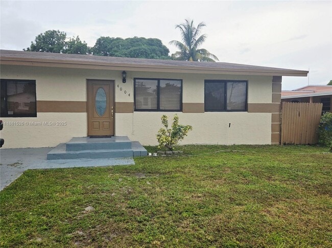 Building Photo - 4004 SW 20th St Rental
