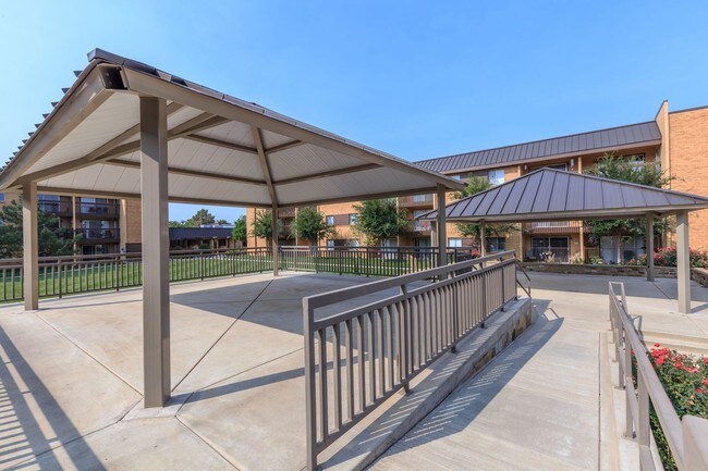 Gazebo Area w/ Ramp