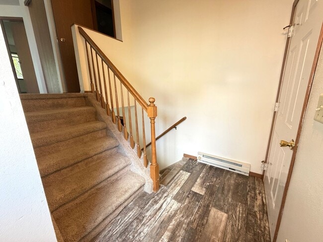 Photo - 3532 32nd St S