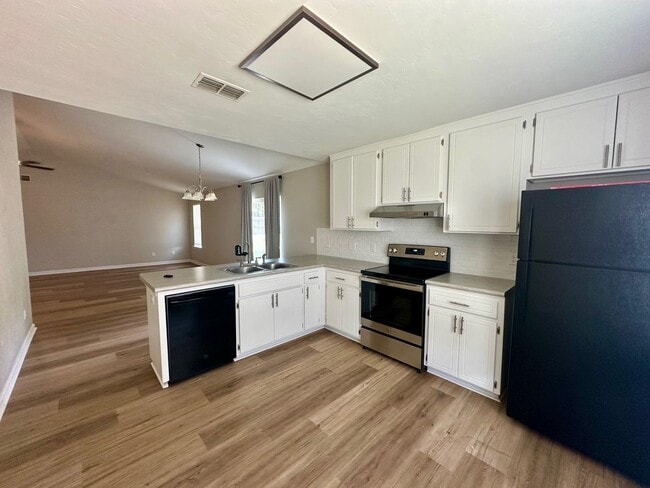 Photo - 3116 Whirlaway Trail