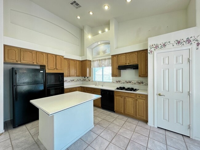 Photo - Sunridge Adobe Hills