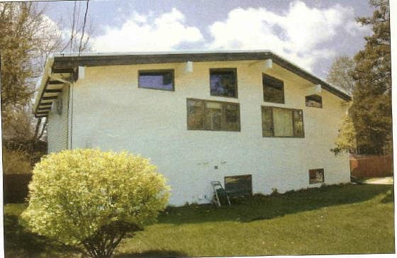 Outside Front - 14 Roosevelt Ave House