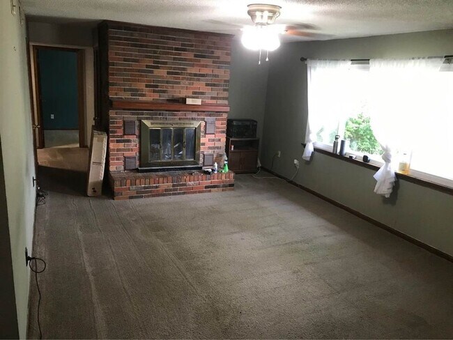 652-654-654 Pear Tree Cir Unidad 654 Pear Tree Circle
