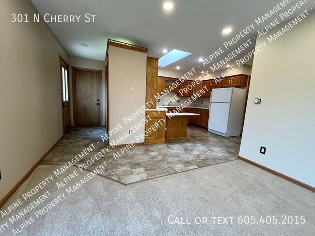 301 N Cherry St