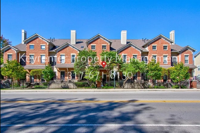 Building Photo - Discover this well-appointed 3-bedroom, 2-bath home in Indianapolis within an HOA community
