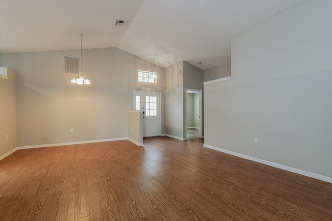 Photo - 1051 Woodsong Way