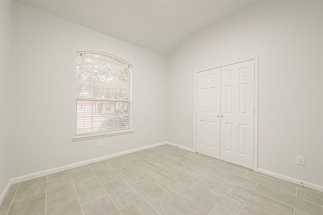 Photo - 6406 Applewood Forest Dr