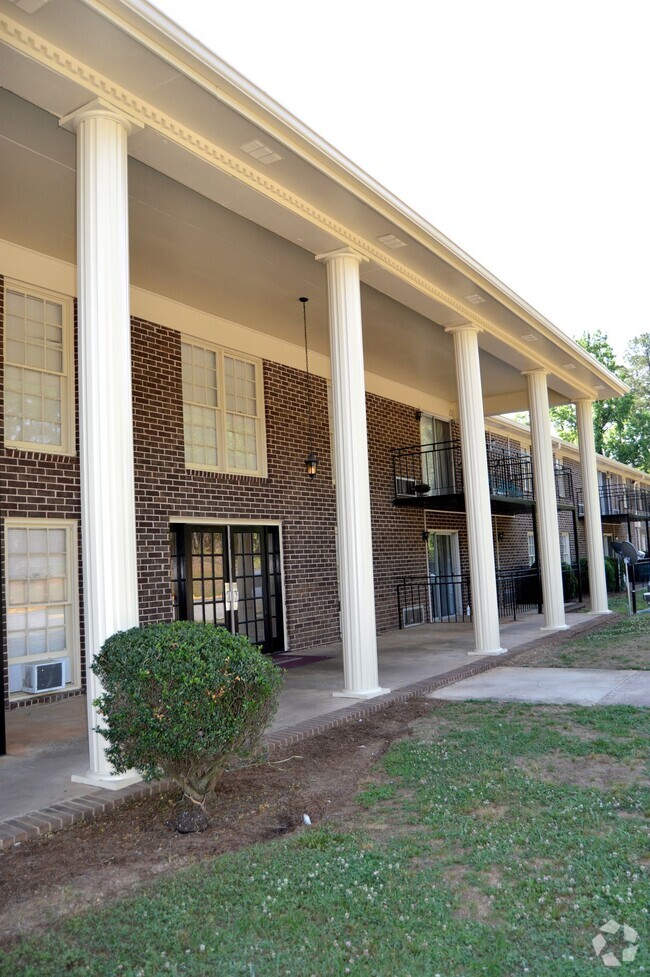 Building Photo - University Garden Rental