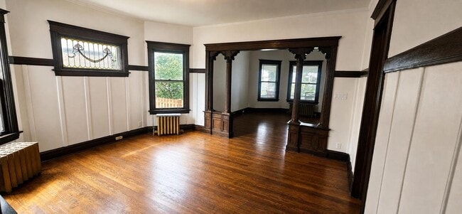 Photo - 608 S Grove Ave Unit 1