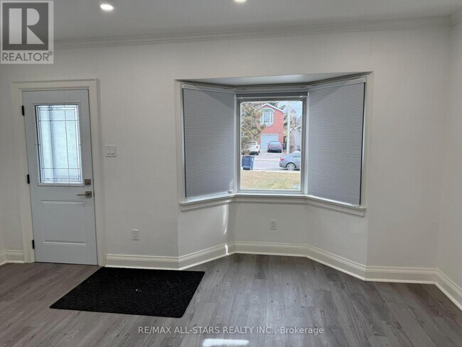 Photo - 92 Thirty Ninth St