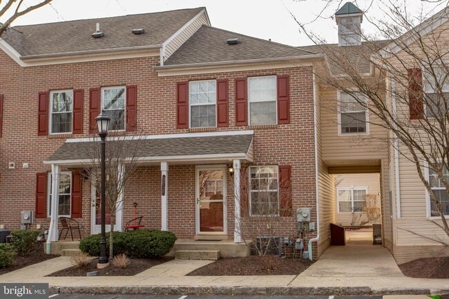 Building Photo - 3919 Captain Molly Cir