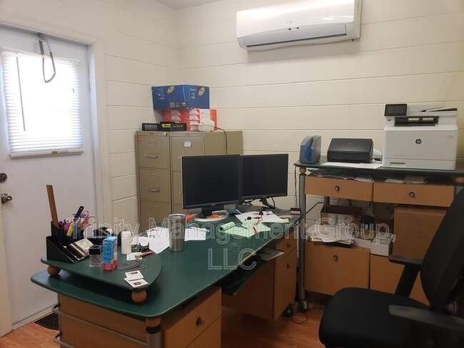 Photo - 10264 Spring Hill Dr